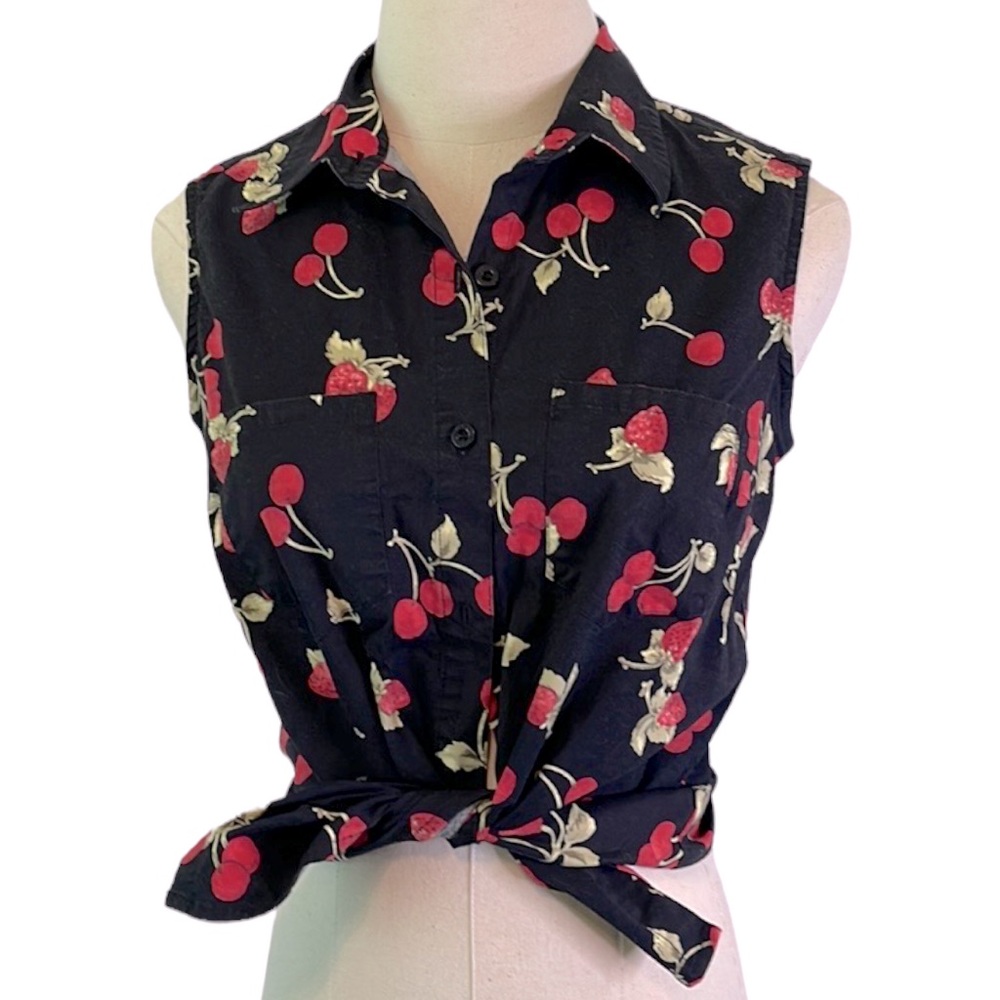 Vintage Gloria Vanderbilt Rockabilly Cherry Shirt